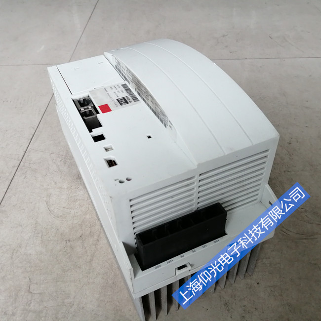 庫(kù)卡C2伺服驅(qū)動(dòng)模塊維修KSD1-48 KSD1-64 機(jī)器人驅(qū)動(dòng)器維修故障