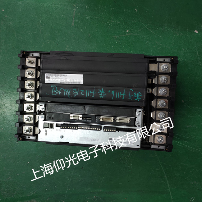 SEW賽威伺服驅(qū)動器維修報警F00/F01過流修理