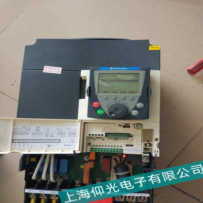 濟(jì)南施耐德變頻器ATV61系列在作業(yè)中出現(xiàn)輸入過(guò)電壓故障維修咨詢聯(lián)系方式